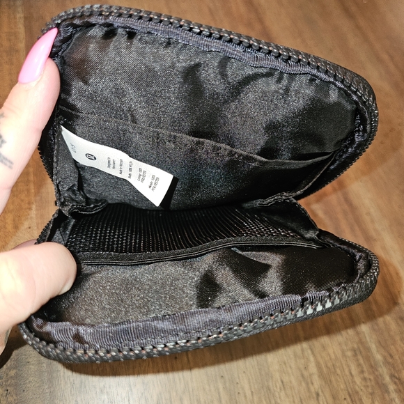 Lululemon Pouch - Picture 4 of 4